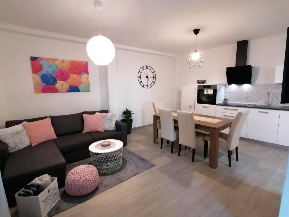 Apartments Pepe Novigrad Istria Eksteriør bilde