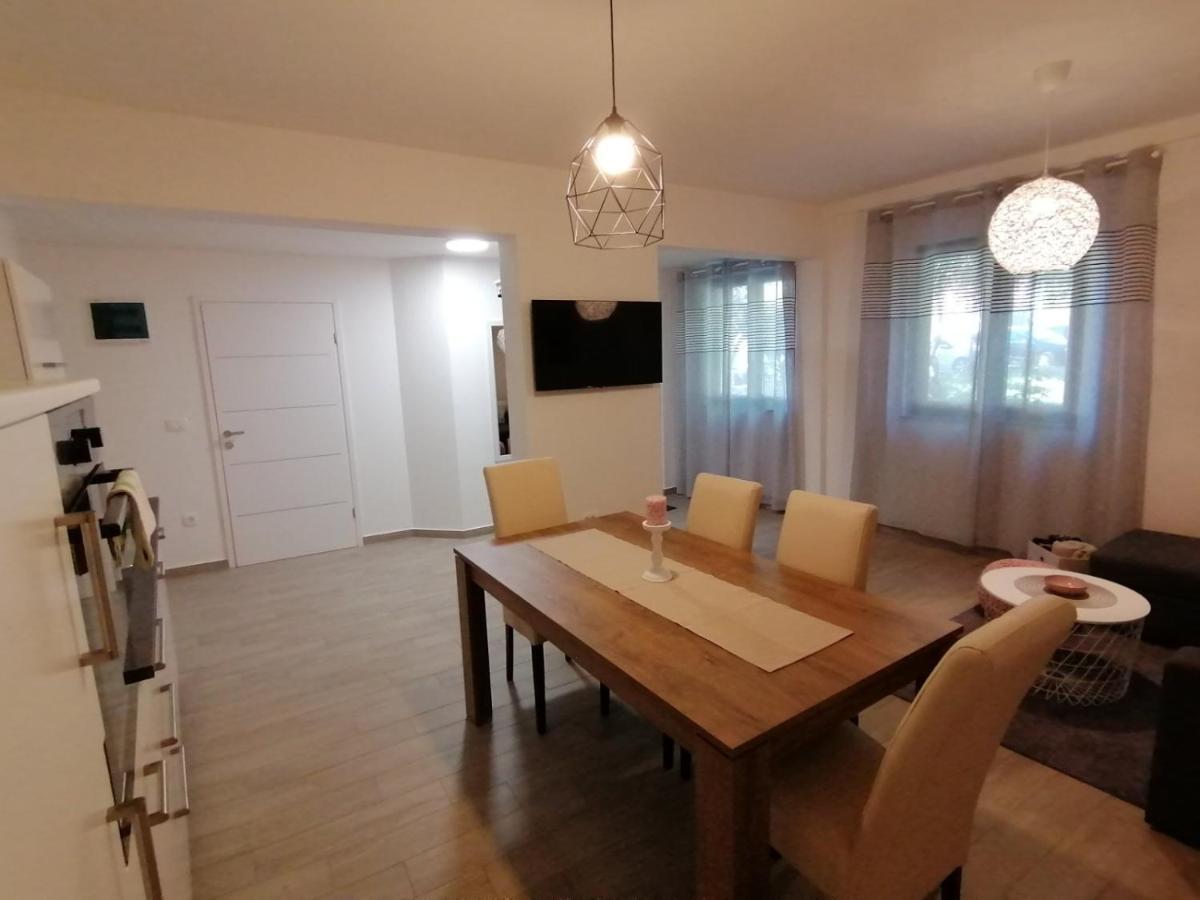 Apartments Pepe Novigrad Istria Eksteriør bilde